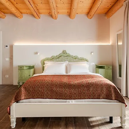 מלון דירות Al Castello - E Tra Verona E Di Garda 4*