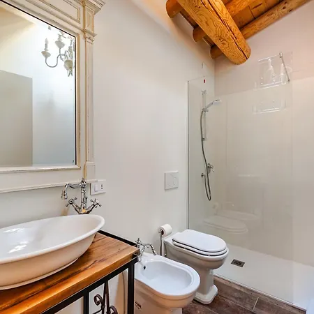 Al Castello - E Tra Verona E Di Garda Aparthotel Palazzolo (Veneto)